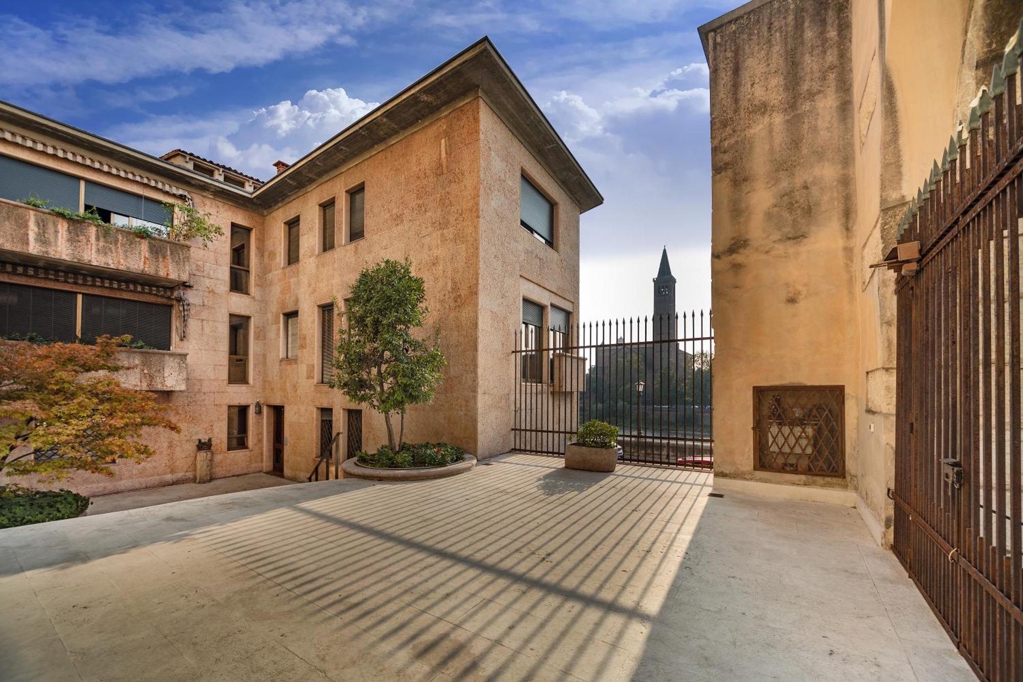 Stromboli Loft เวโรนา ภายนอก รูปภาพ